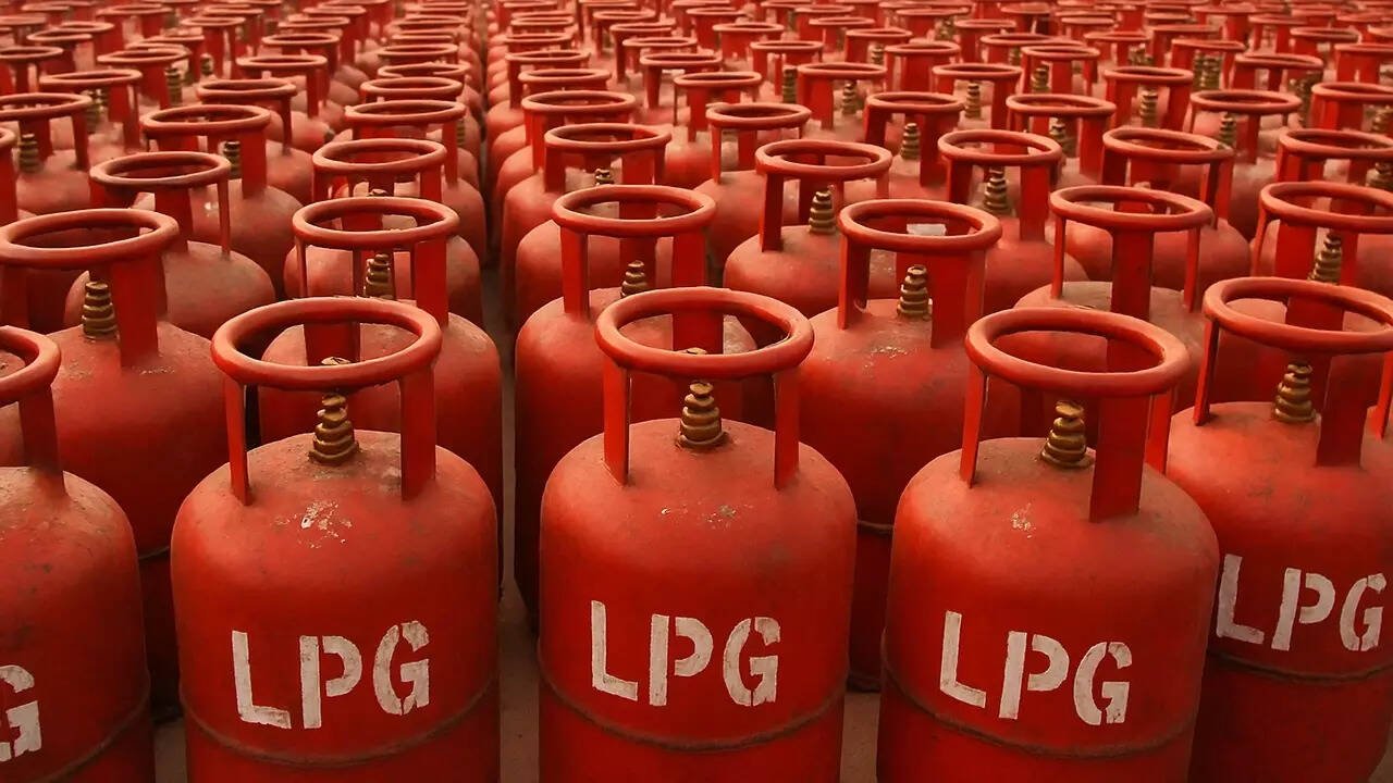 Rows of LPG gas cylinders